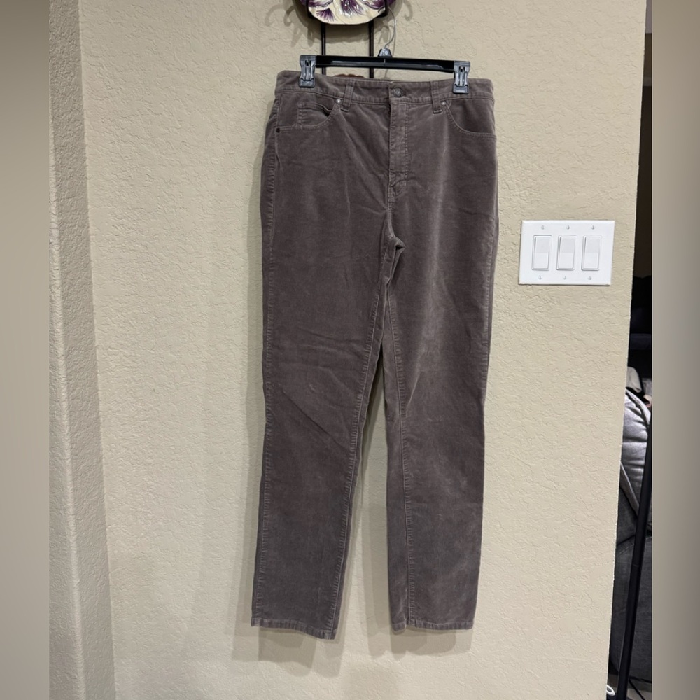Talbots like new SZ 8 Brown Corduroy Pants waist 16” inseam 30”